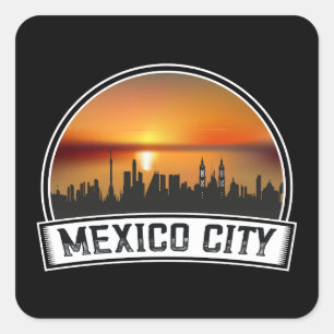 Stadtlandschaft von Mexico City bei Sonnenuntergan Quadratischer Aufkleber