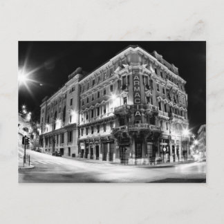 Stadtlicht und Gebäude nachts Postkarte