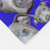 Staffordshire Bull Terrier Puppy Pattern, Mittel Fleecedecke (Ecke)
