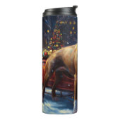 Staffordshire Bull Terrier Weihnachtsfest Thermosbecher (Nach links gedreht)