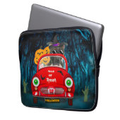 Staffordshire Dog Driving Car Beängstigend Hallowe Laptopschutzhülle (Vorderseite Links)