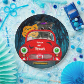 Staffordshire Dog Driving Car Beängstigend Hallowe Pappteller (Party)