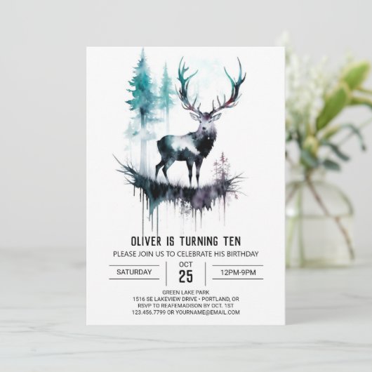 Stag Enchanted Greenerity Adventure Birthday Einladung (Stehend Vorderseite)