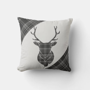 Stag Head and Grey Tartan Pattern Kissen