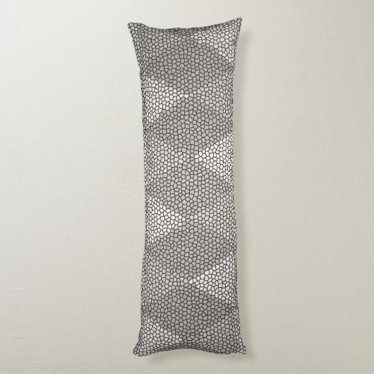 Stained Glass Silver Diamond Pattern Seitenschläferkissen (Rückseite (Vertikal))