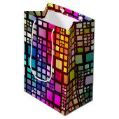 stained glass squares - vibrant rainbow :  mittlere geschenktüte (Vorderseite Schrägansicht)