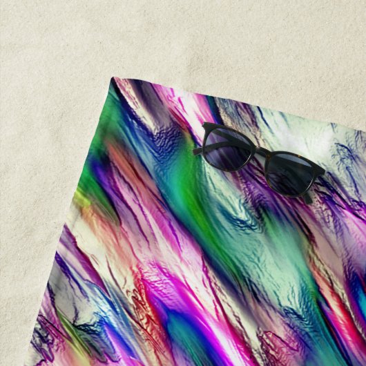 Stalagmite oder Gestein mit blassroten Farben Strandtuch (Beispiel)