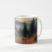 Stalking Mountain Lion Kaffeetasse (VorderseiteRechts)