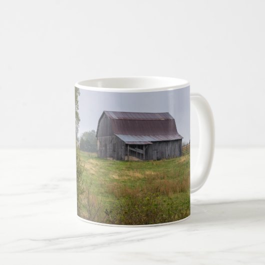 Stall auf einer Hügel-Kaffee-Tasse Kaffeetasse (VorderseiteRechts)