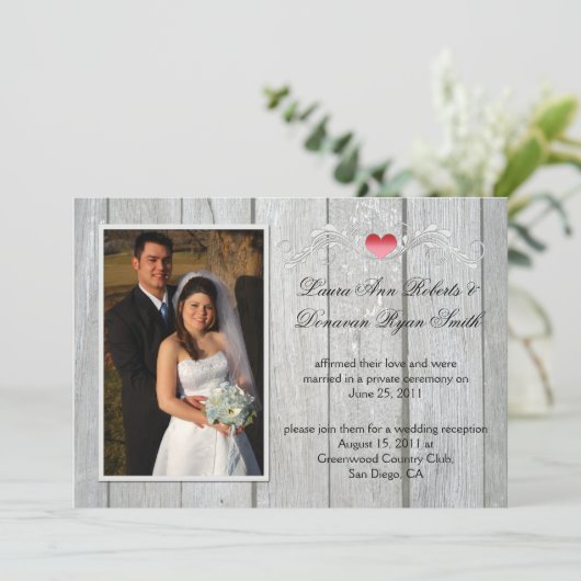 Stall Holz rosa Herz Foto nach Hochzeit Einladung (Stehend Vorderseite)