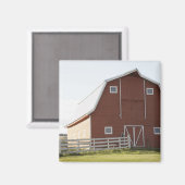 Stall in der ländlichen Landschaft Magnet (Vorderseite/Rückseite)