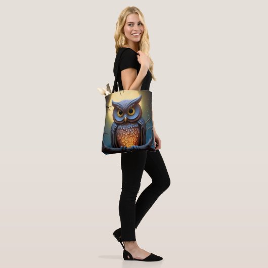Stall Owl farbig Tasche (Am Model)
