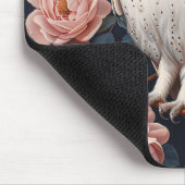Stallhuhn zwischen rosa Rosen Mousepad (Ecke)