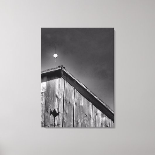 Stallpeak gegen Himmel Leinwanddruck (Vorderseite)