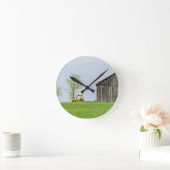 Stallszene mit Traktor Runde Wanduhr (Zuhause)