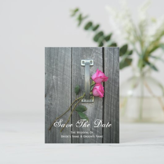 Stalltüre und rosa Rosenhochzeit retten das Datum Save The Date (Stehend Vorderseite)