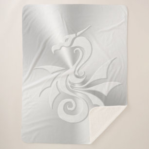 Stammdrache mit Embossed-Effekt Sherpadecke