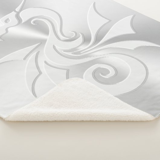 Stammdrache mit Embossed-Effekt Sherpadecke (3/4)