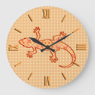 Stammes- Batik Gecko - korallenrot und hellorange Große Wanduhr
