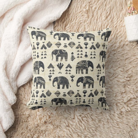 Stammes-Elefanten-Boho-Muster (1) Kissen (Decke)