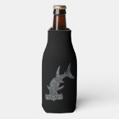 Stammes Hammerhead auf Schwarze Flasche Cooler Flaschenkühler (Flaschenvorderseite)