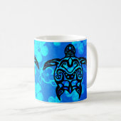 Stammes- Schildkröte-Hibiskus Kaffeetasse (VorderseiteRechts)