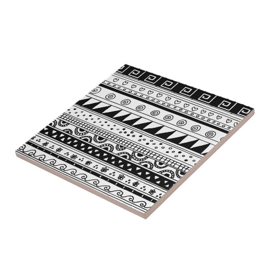 Stammes- Schwarzweiss-Muster Fliese (Seite)