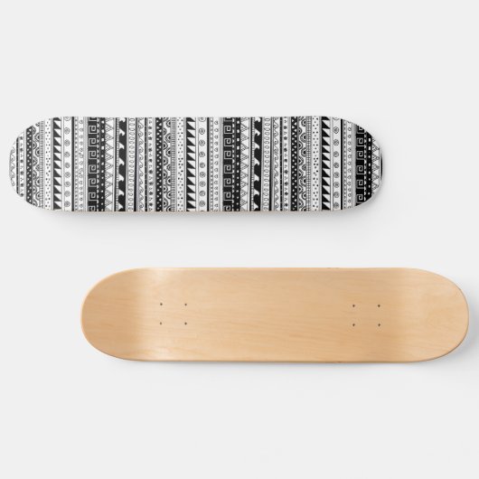 Stammes- Schwarzweiss-Muster Skateboard (Horizontal)