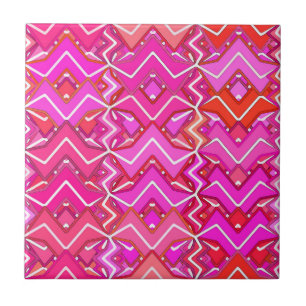 Stammesbatik in Fuchsia, Korallenrosa und Rot Fliese