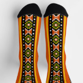 Stammesdesign Rot Schwarz Gelb Socken (Oben)