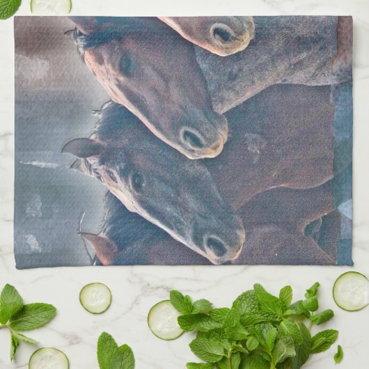 Stampede Geschirrtuch (Gefaltet)