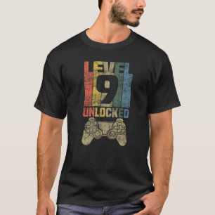 Stand 9: Unverschlossenes Videospiel 9. Geburtstag T-Shirt