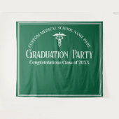 Stand der Green Medical School Graduation Party Fo Wandteppich (Vorderseite (Horizontal))