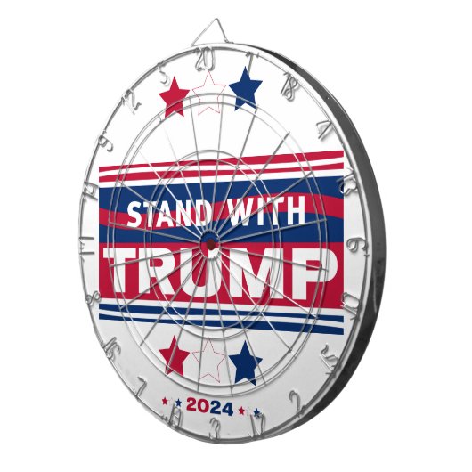 Stand mit Trump~2024~MAGA Dartscheibe (Vorderseite rechts)