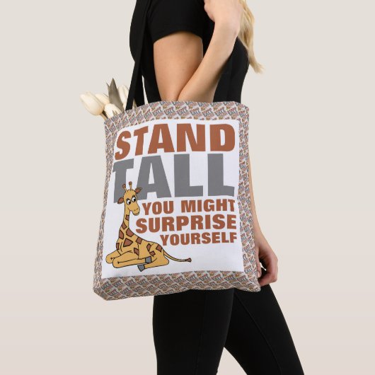 Stand Tall, Giraffe Tasche (Von Nahem)