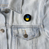 Stand With Ukraine Victory Button | (Beispiel)