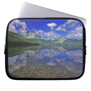 Stanley Lake im Sawzahngebirge von Idaho Laptopschutzhülle