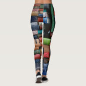 Stapel alter Bücher Bibliothek Leggings (Rückseite)