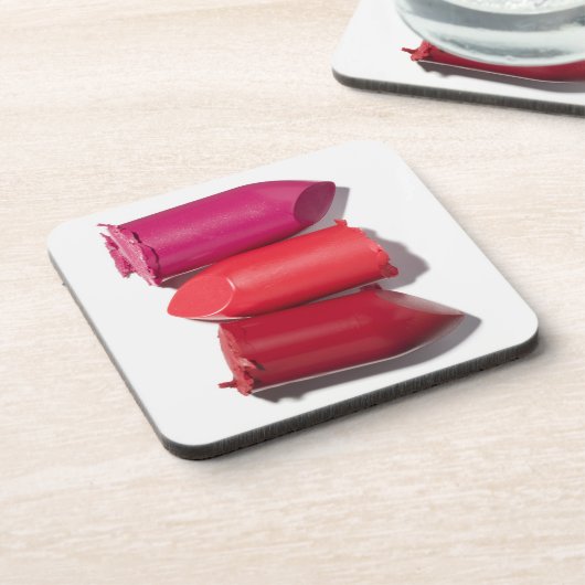 Stapel defekter Lippenstift Untersetzer (Linke Seite)