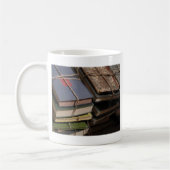 Stapel des alten Buches Kaffeetasse (Links)