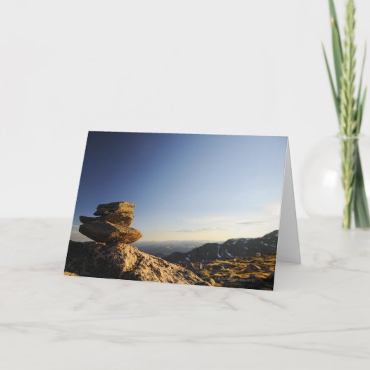 Stapel des Wunsches schaukelt das balancieren auf Karte (Vorderseite)