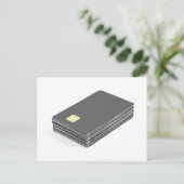 Stapel mit leeren Plastikkarten mit Chip Postkarte (Stehend Vorderseite)
