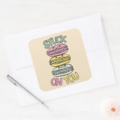 Stapel süßer Kawaii-Macarons Quadratischer Aufkleber (Umschlag)