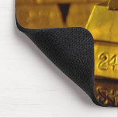 Stapel von Goldbarren Mousepad (Ecke)