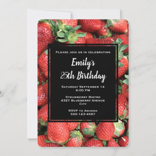 Stapel von Red Juicy Strawberries Geburtstag Einladung (Vorderseite)