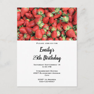 Stapel von Red Juicy Strawberries Geburtstag Einladungspostkarte