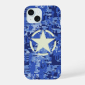 Star auf dem Hintergrund digitaler Camouflage der iPhone 15 Hülle (Rückseite)