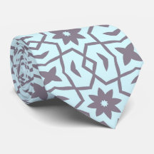 Star-Blume in Grau auf blass blau