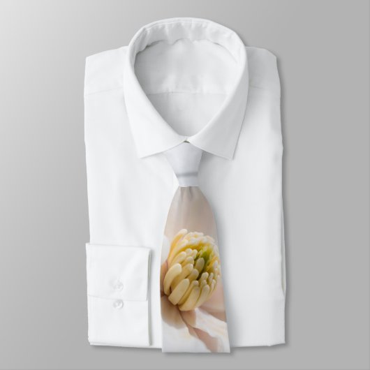 Star Magnolia Bloom Neck Tie Krawatte (Gebunden)