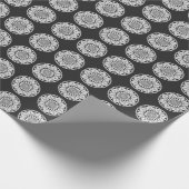 Star Mandala strickt schwarz & weiß Geschenkpapier (Ecke)